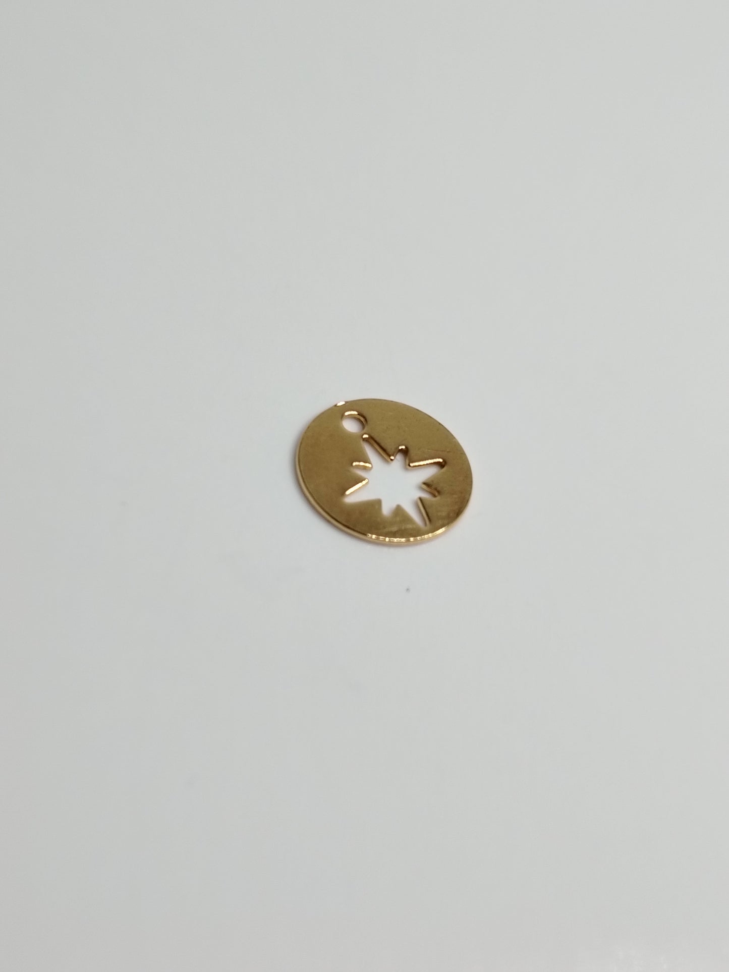 PENDENTIF ETOILE FILANTE ROND