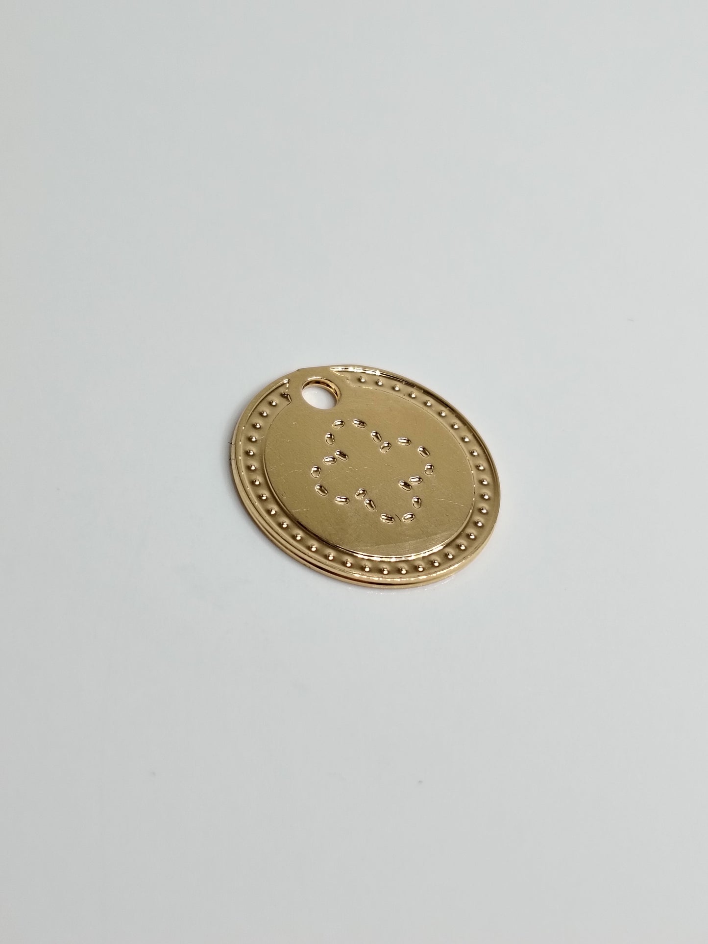 PENDENTIF CHANCE