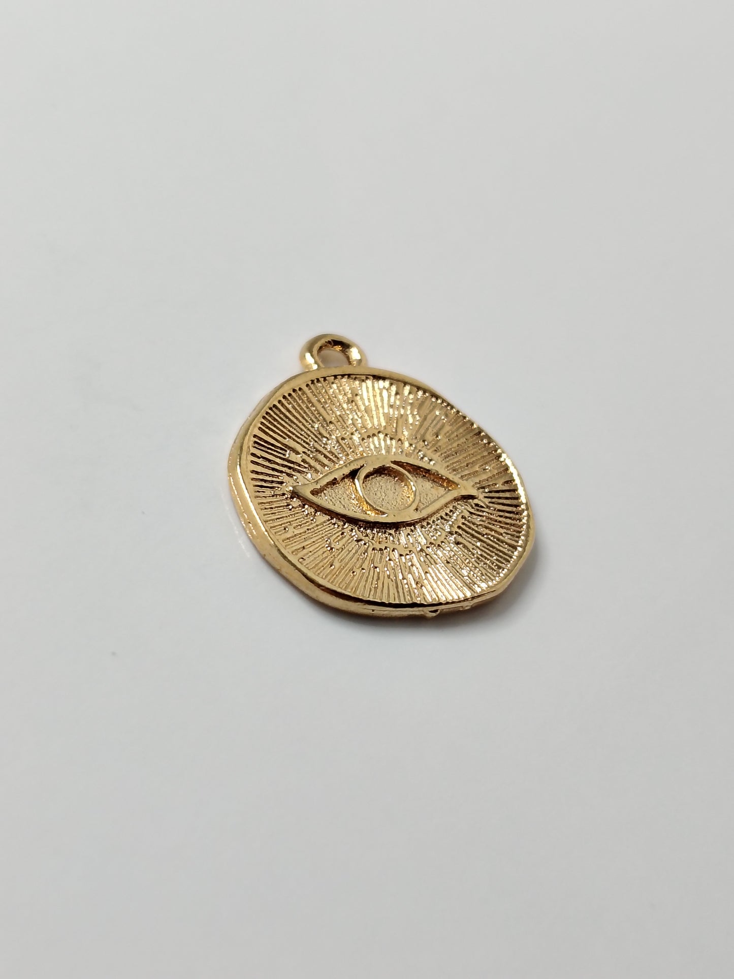 PENDENTIF ROND OEIL