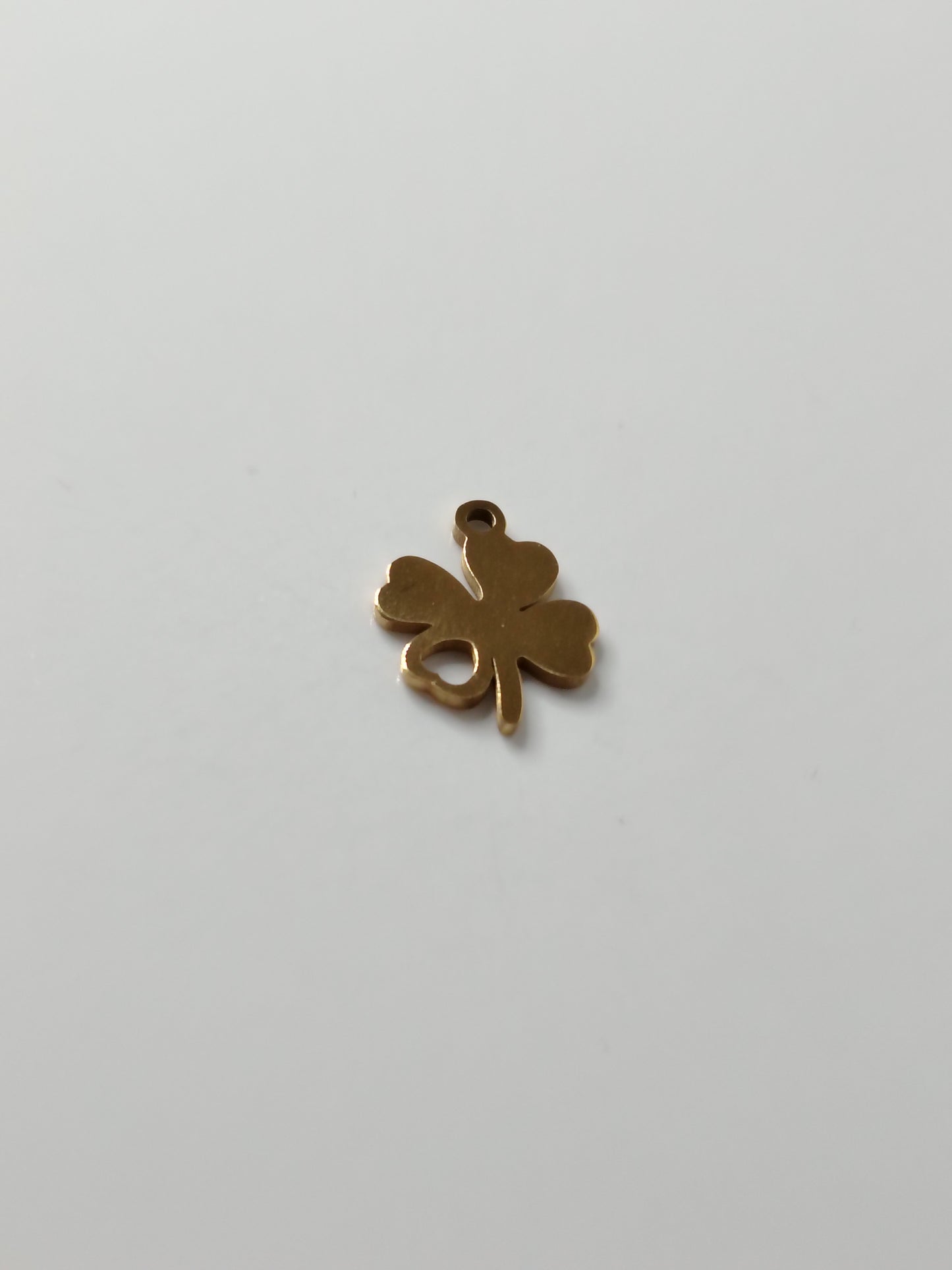 PENDENTIF TREFLE 13MM