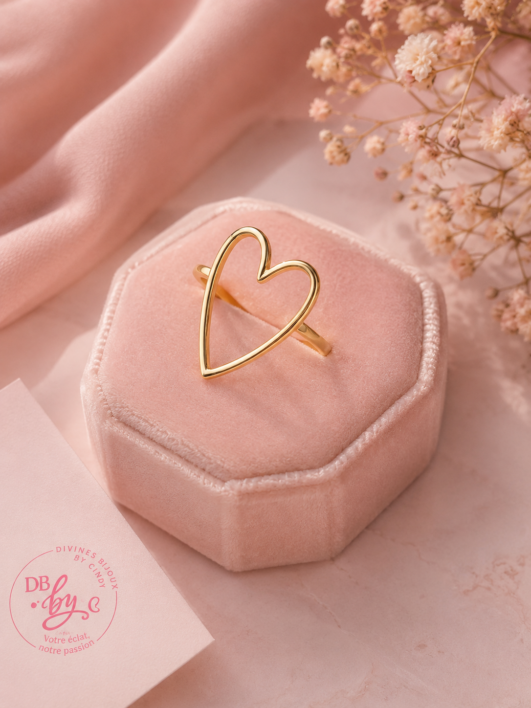 LOVETTE - Bague cœur dorée en acier inoxydable 316L – Élégante et hypoallergénique