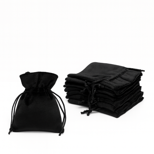 Pochette bijoux en velours noir 8×10 cm avec cordon de serrage