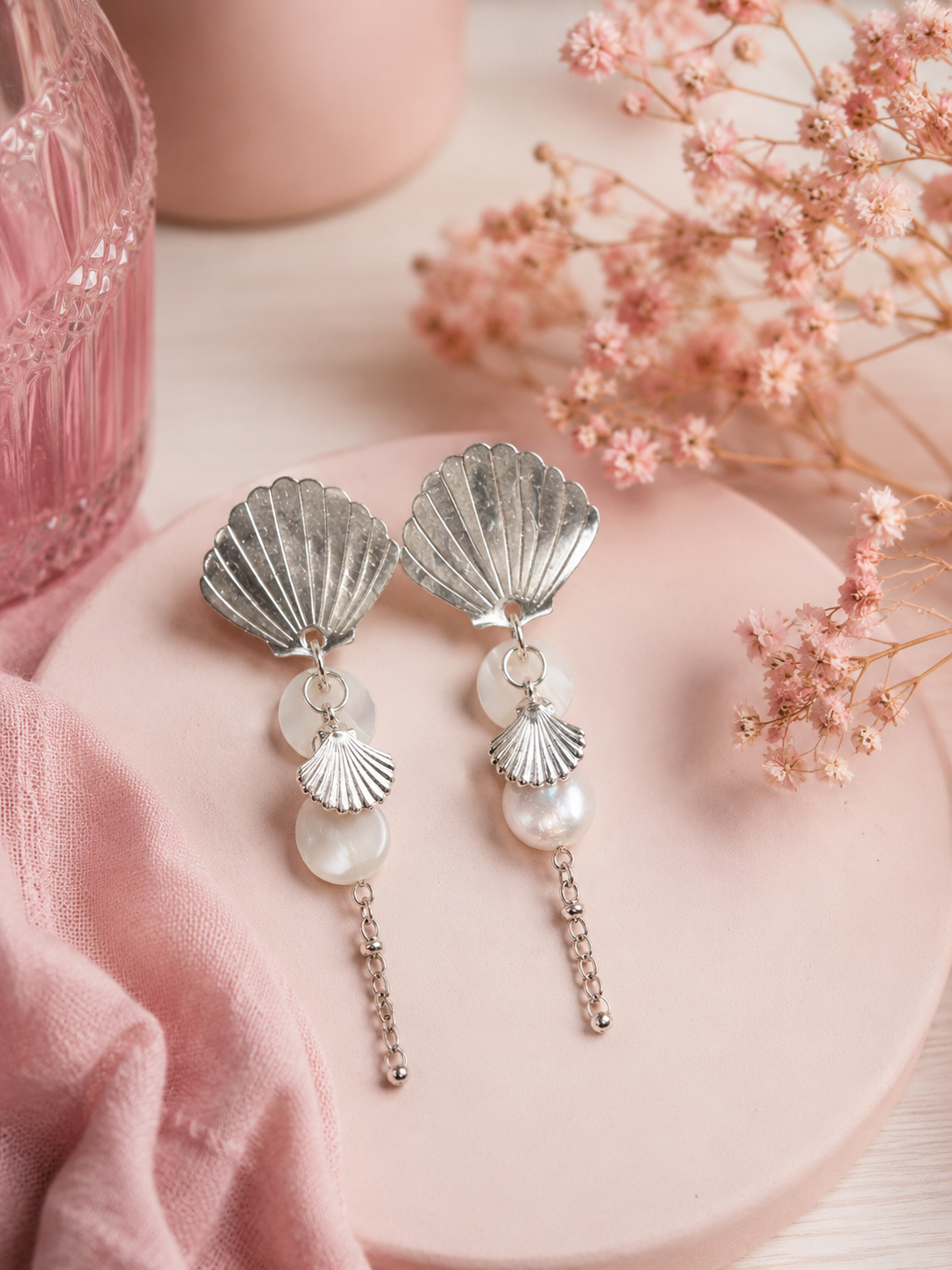 COQUILLAGE – Boucles d’Oreilles Argentées Nacre Naturelle