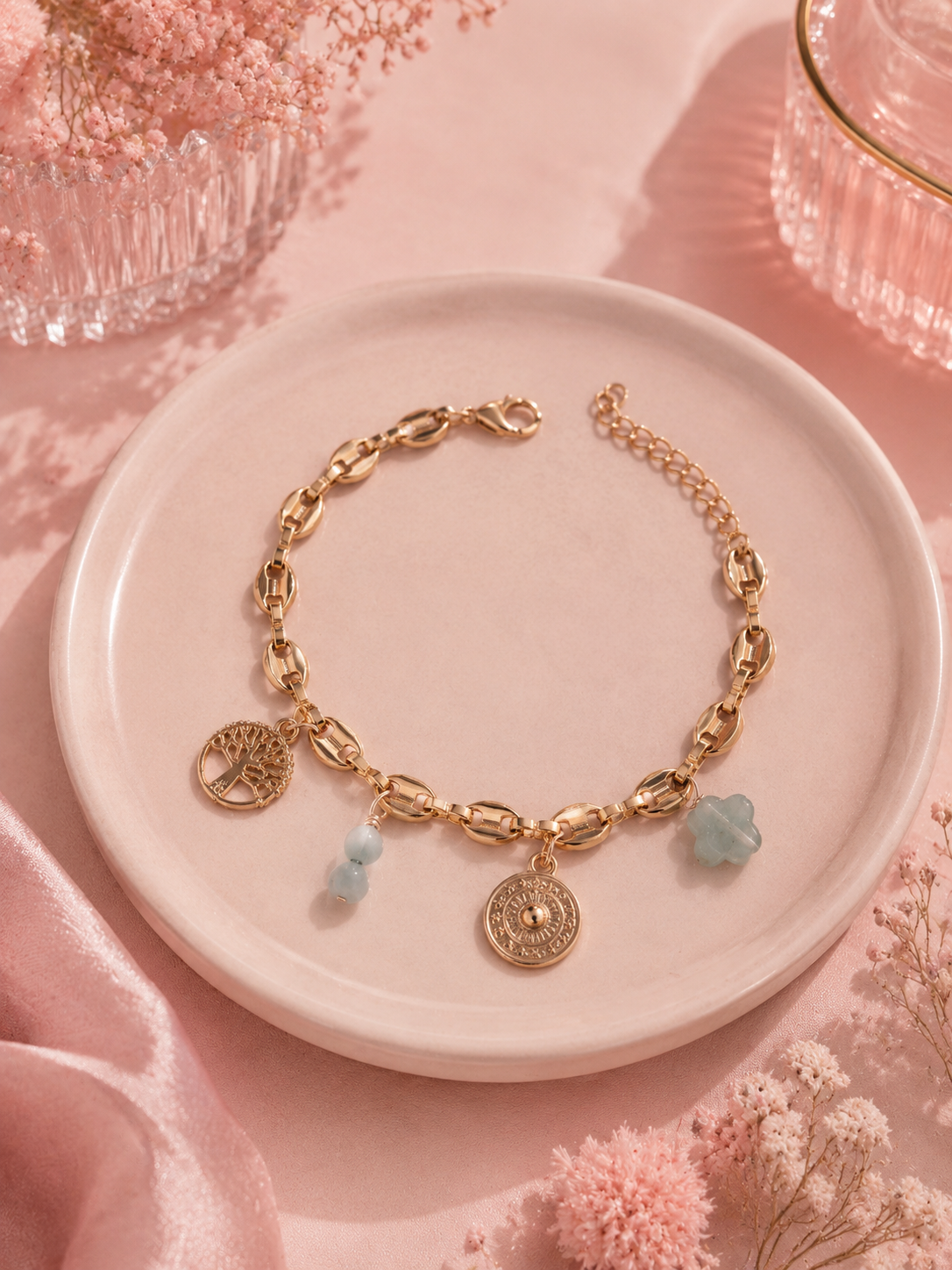 AZÉLIA – Bracelet Porte-Bonheur Doré à l’Or Fin 24 Carats