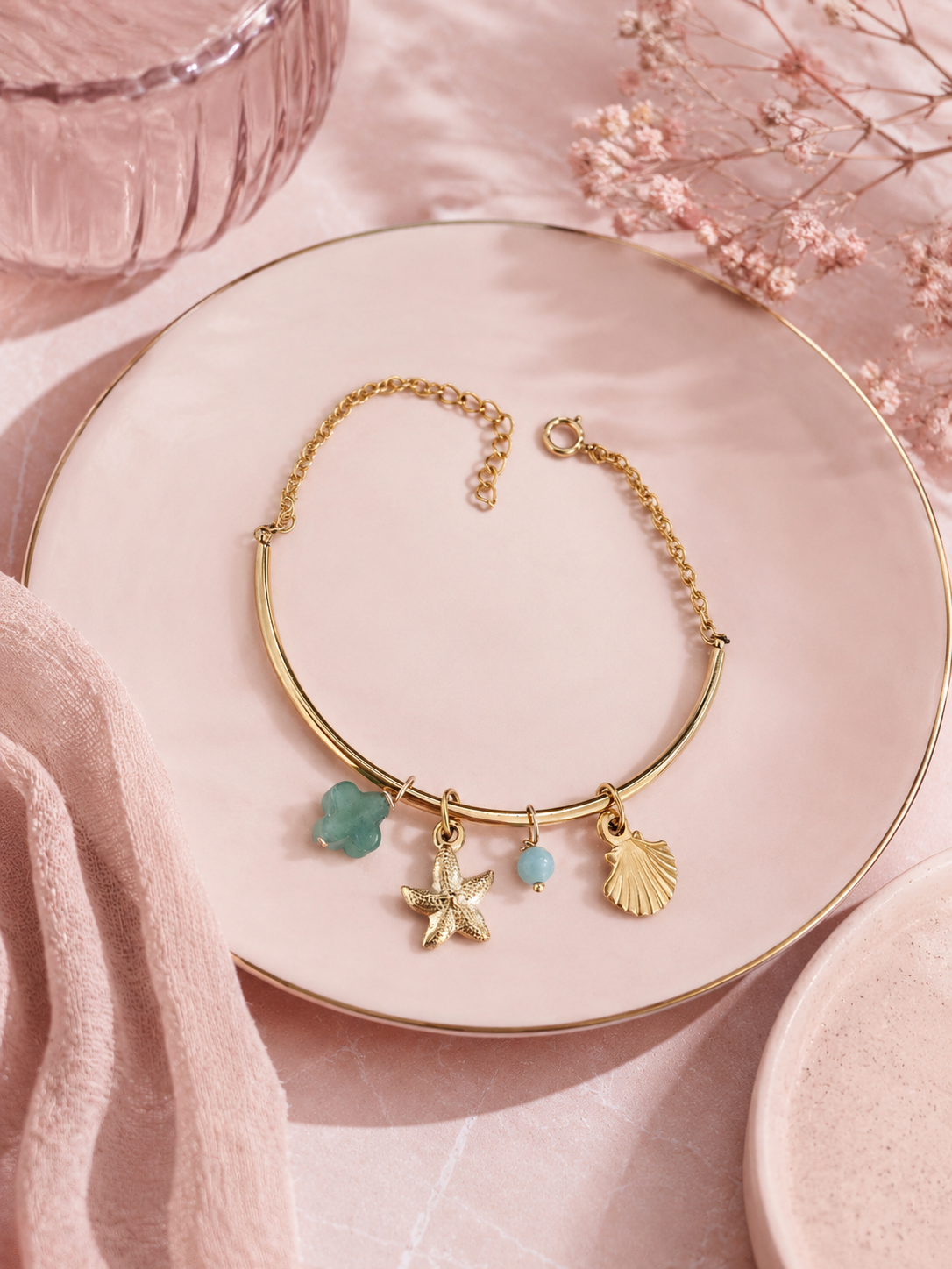 AZÉLIA – Bracelet Demi Jonc Doré à l’Or Fin 24 Carats